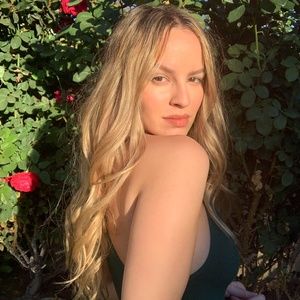 Meet your Posher, Erika